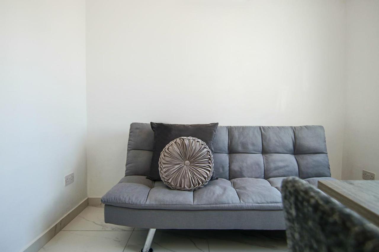 Phaedrus Living: Seaside Luxury Flat Lighthouse 66 Paphos Exterior foto